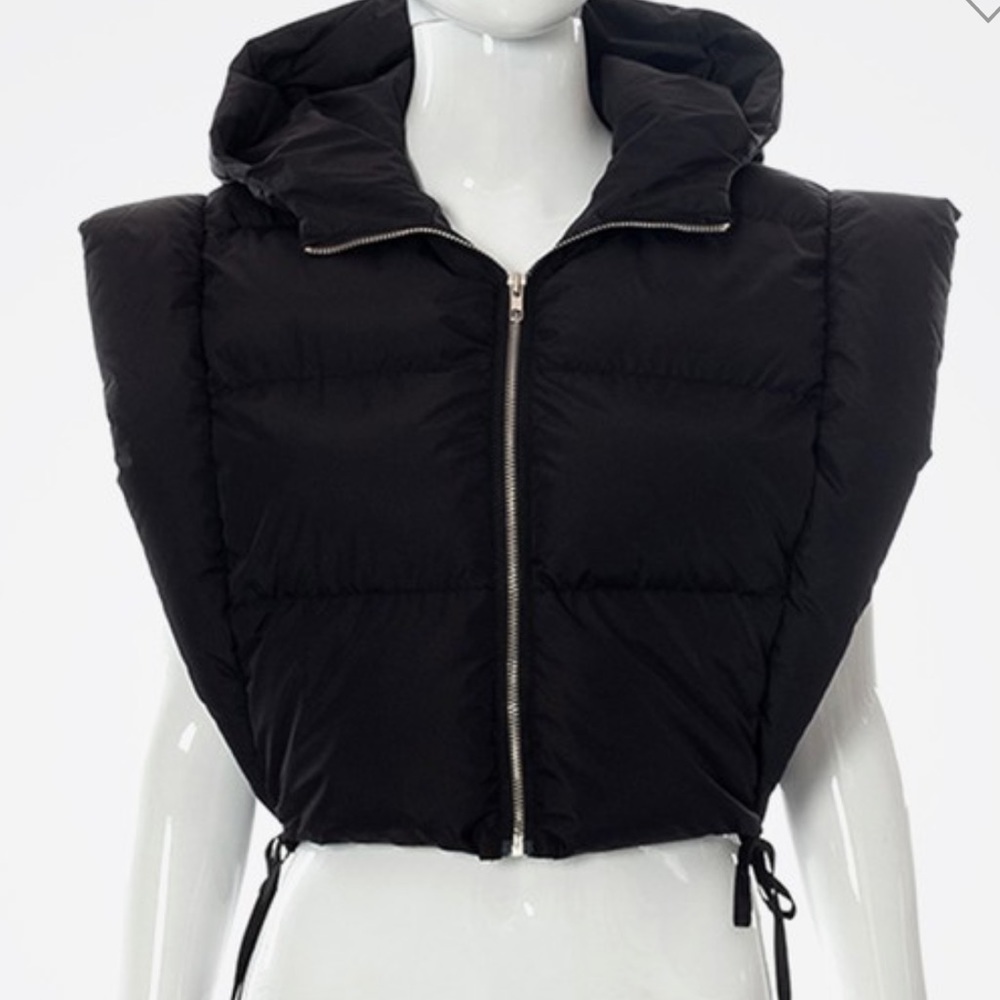 Black puffer vest